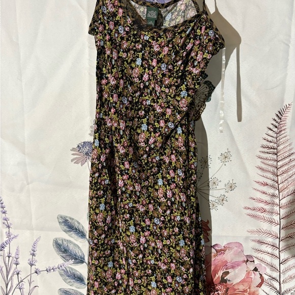 wild fable Dresses & Skirts - Wild Fable Black Floral Midi Dress